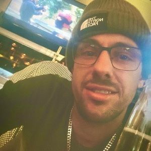 Meet your Posher, Patrick